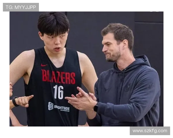 斯普利特:为球员们打气 他们尚未展现出训练营中的最佳表现 斯普利特:为球员们打气 他们尚未展现出训练营中的最佳表现